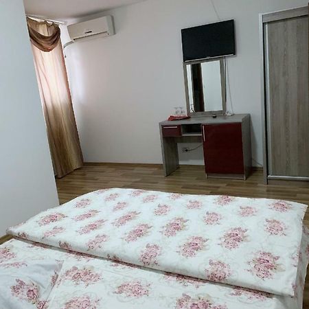 Hotel Restaurant Enigma Plopeni מראה חיצוני תמונה