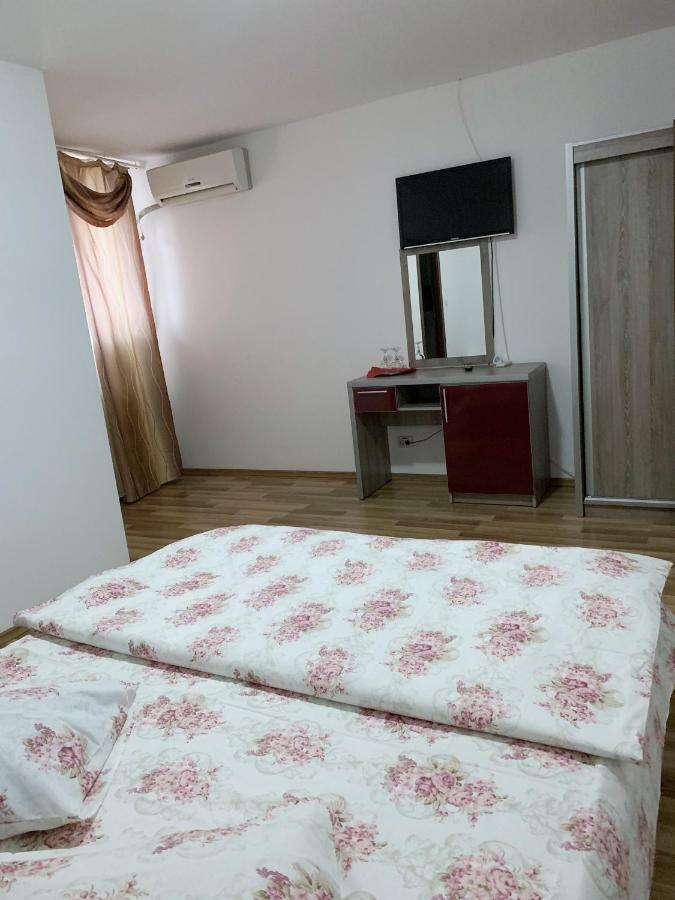Hotel Restaurant Enigma Plopeni מראה חיצוני תמונה